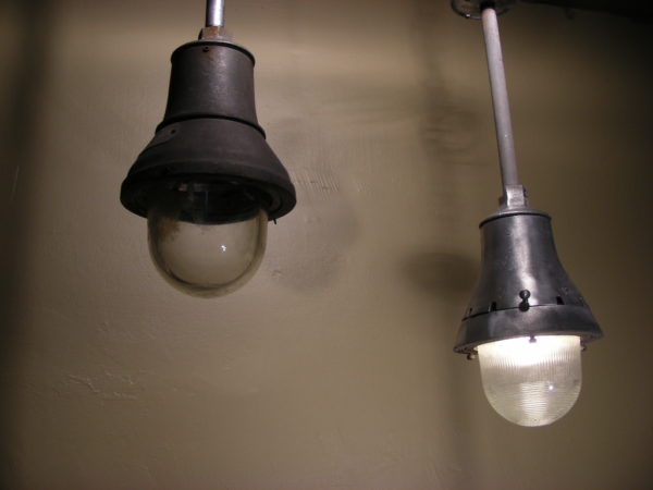 Industrial Explosion Proof Pendant Light - Image 12