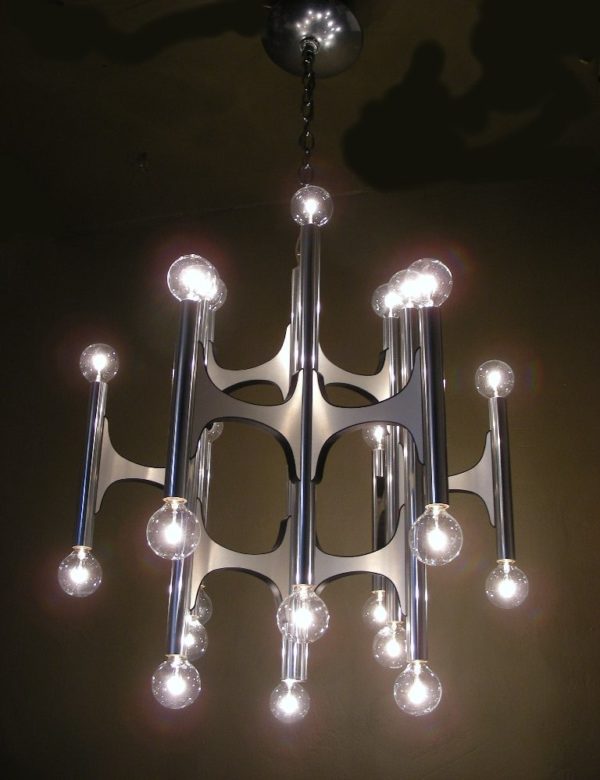Vintage Sciolari 24 Light Chandelier - Image 5