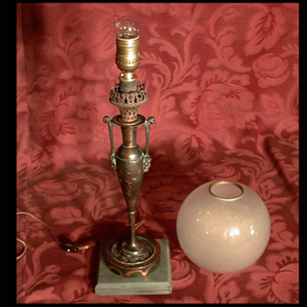 Early Gas Table Lamp signed Cornelius & Baker - Image 3