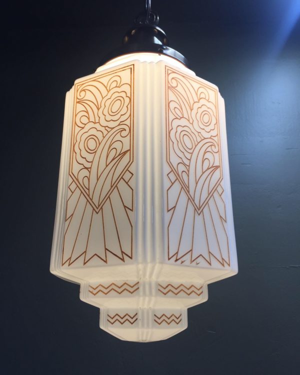 1920s Art Deco Skyscraper Pendant w/ Stencil Pattern - Image 4