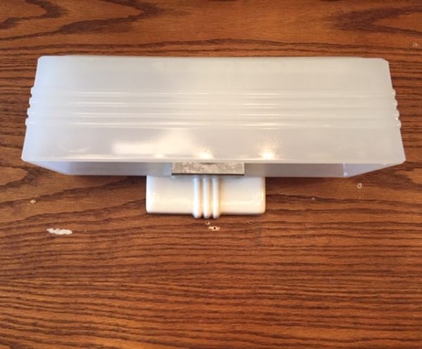 Vintage Art Deco Bathroom Sconce - Image 6